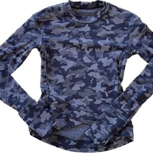 Lululemon thermal top. Size 2. Black and grey camo pattern.